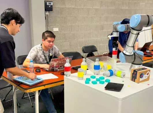 Estudiantes del Tec tampico ganan concurso mundial de robótica 