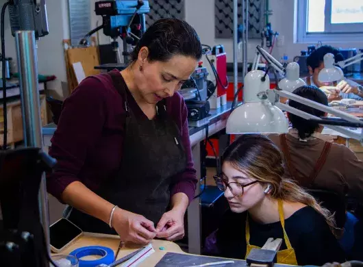 Milano Jewelry Week, certamen en el que fue premiada la profesora del Tec Guadalajara, Alejandra Alfaro.