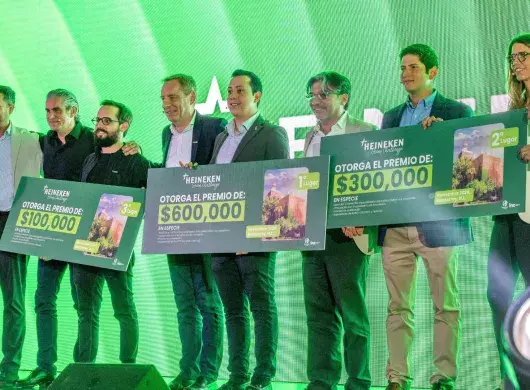 ganadores del reto HEINEKEN 2024 en incmty summit