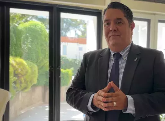 Alfredo de Alba Ramírez es el nuevo director del Tec de Monterrey campus León