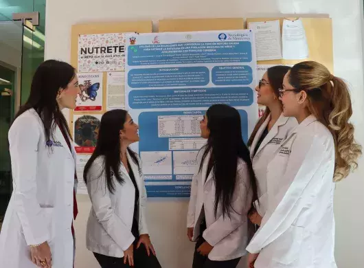 Invesitigación en nutrición sobre niños con parálisis, realizada por equipo de alumnas del Tec Guadalajara. 