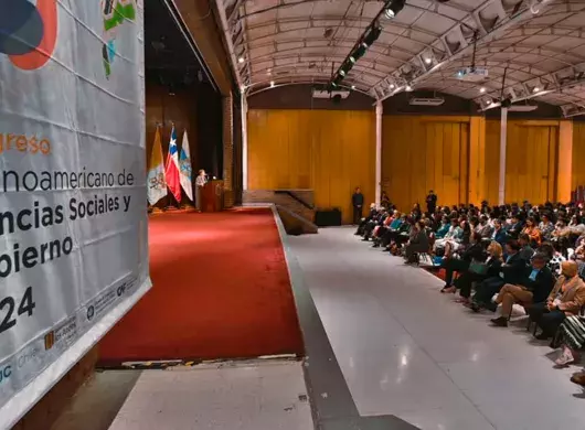 Profesor representa al Tec en Congreso de Ciencias Sociales en Chile