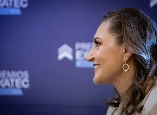 Gabriela Millán, EXATEC Hidalguense, empresaria, lider financiera y ganadora al Premio al Merito EXATEC 2025 en campus Hidalgo