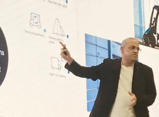Mostafa Hajiaghaei-Keshteli, profesor investigador del Tec campus Puebla, recibe premio Rómulo Garza 2025