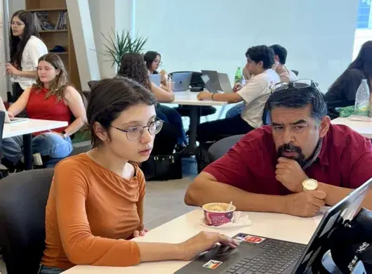Estudiantes del Tec campus Chihuahua ganan BioHack nacional 2025 en "Agrobiotecnología"