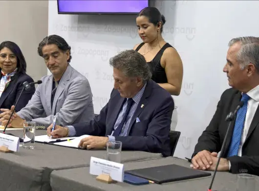 Convenio de salud Tec Guadalajara y Zapopan para formación médica de profesionales. 