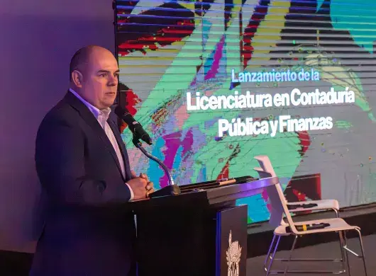Director general del Tec de Monterrey campus Laguna habla sobre el lanzamiento del programa de Contaduría Pública y Finanzas
