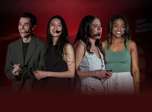 4 voces del Tec compartieron ideas en el escenario de TEDx