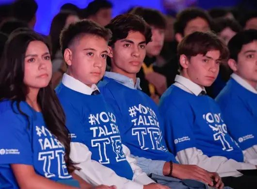 Estudiantes durante evento académico