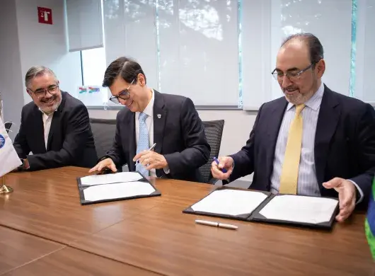 Tec de Monterrey y CAF impulsan alianza por desarrollo regional