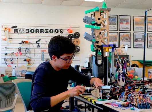 Turbinas eólicas, Hans Velarde, Tec de Monterrey.