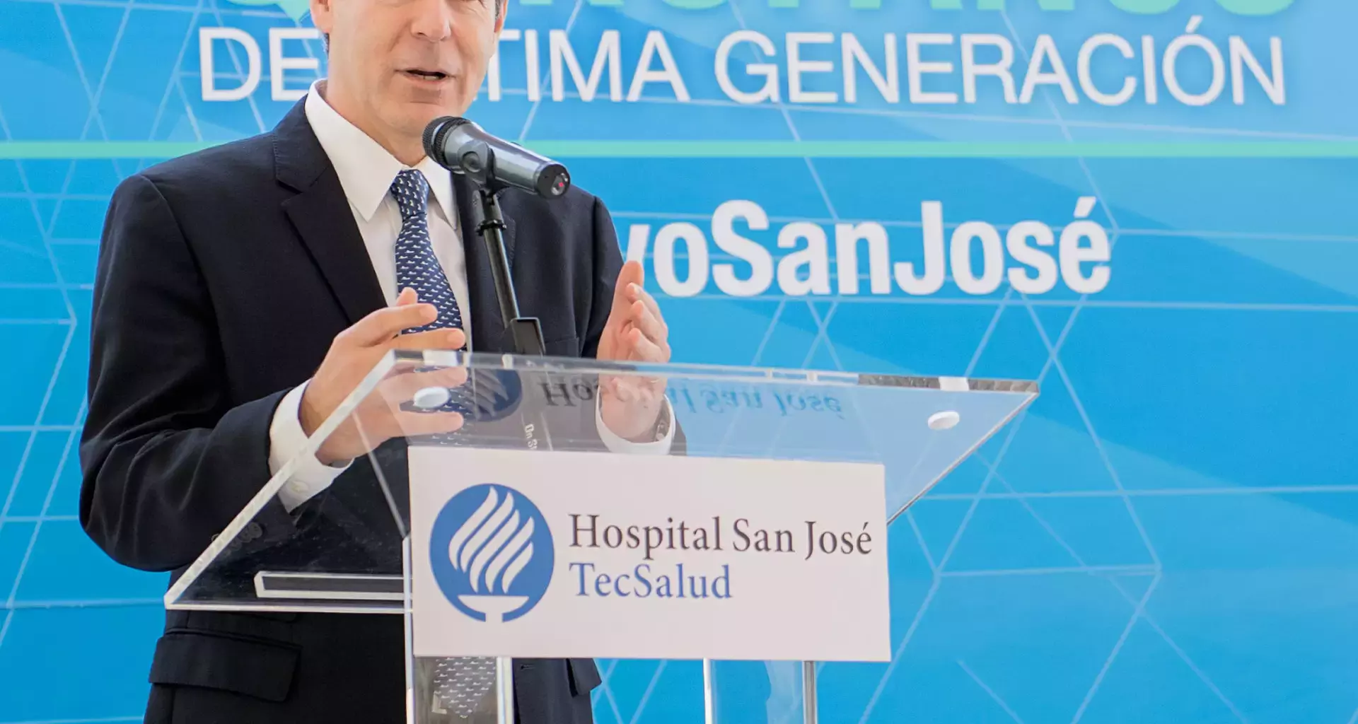 Dr. Guillermo Torre, Rector de TecSalud