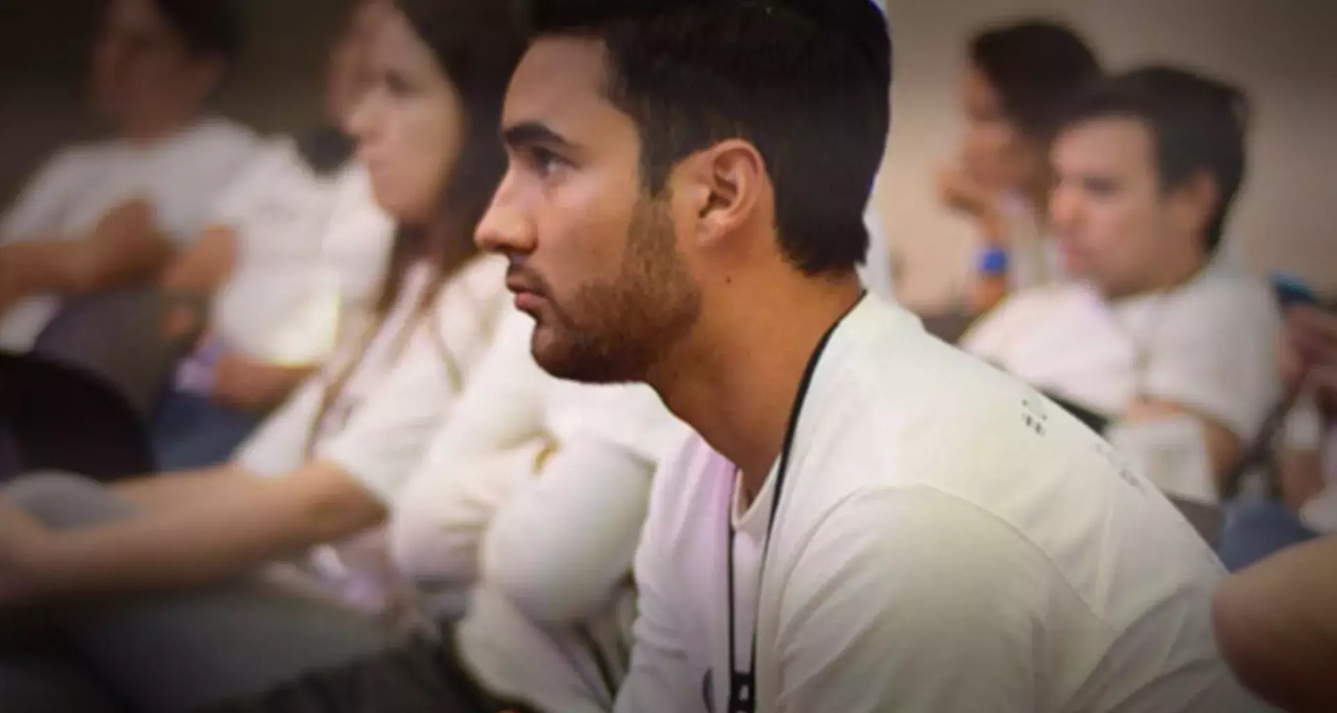 Alumnos participando en el Congreso