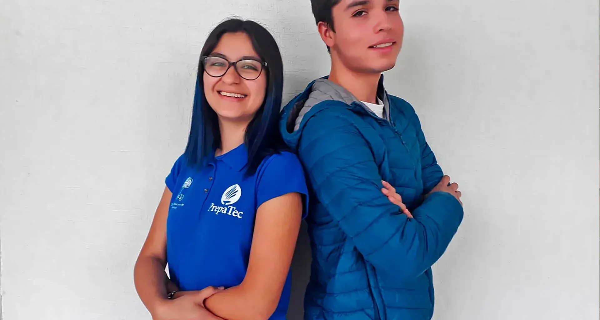 Denisse Garnica y Edgar Femat, buscan el oro nacional en el área de matemáticas.