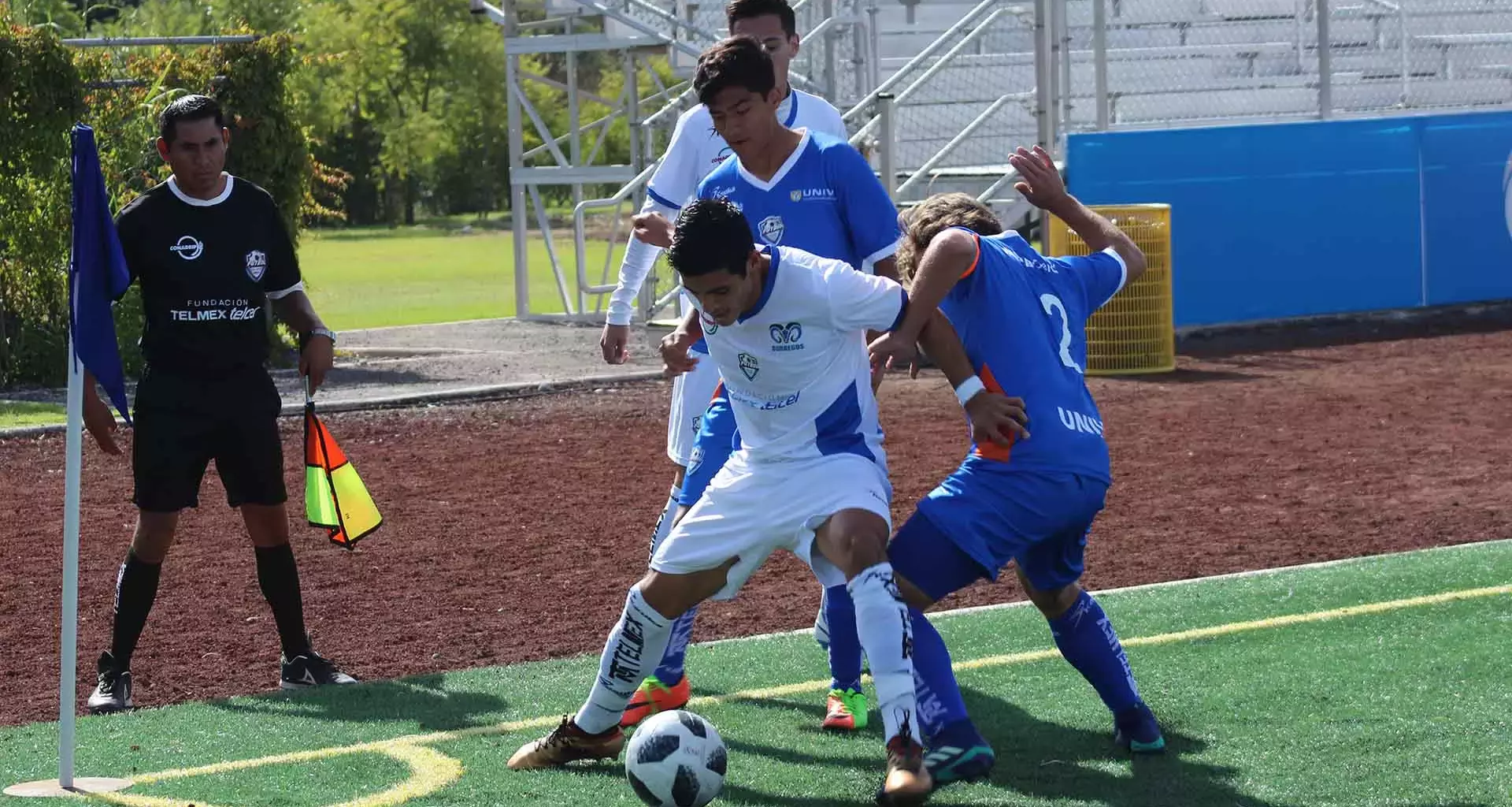 La primera victoria de los Borregos se da por goleada.