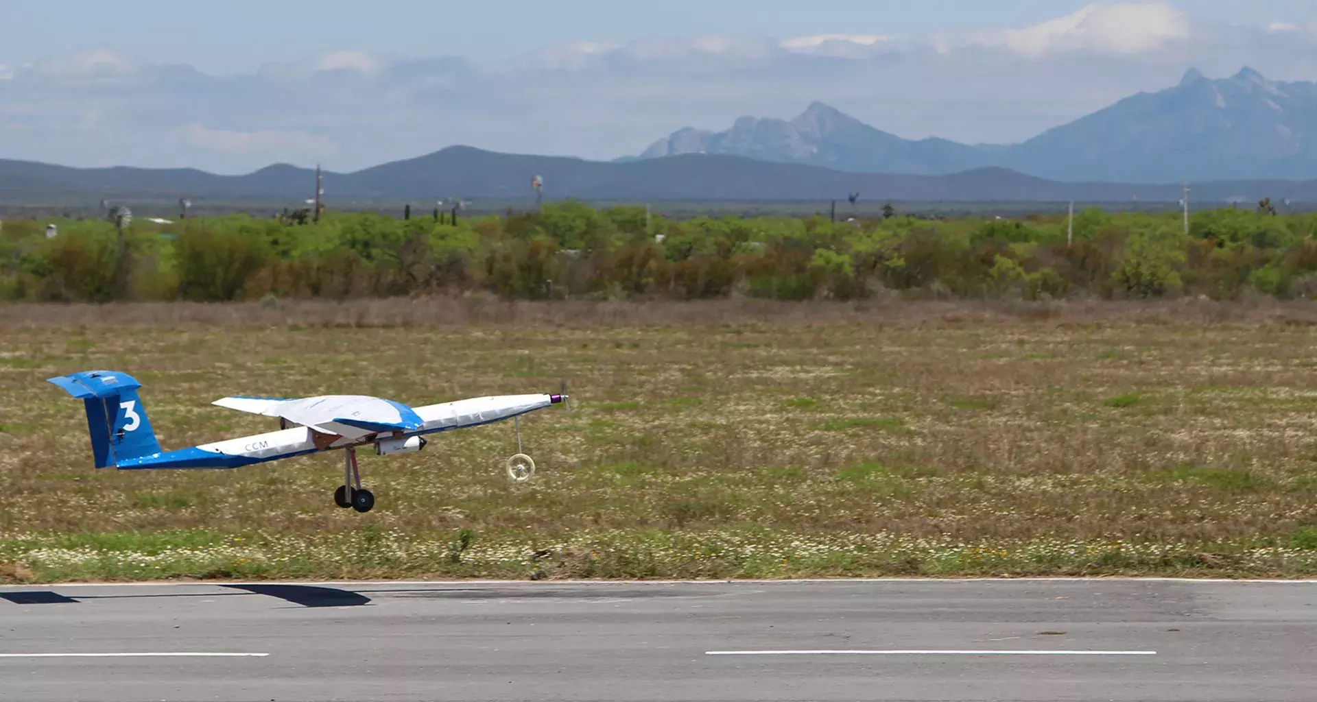 avión diseñado por estudiantes