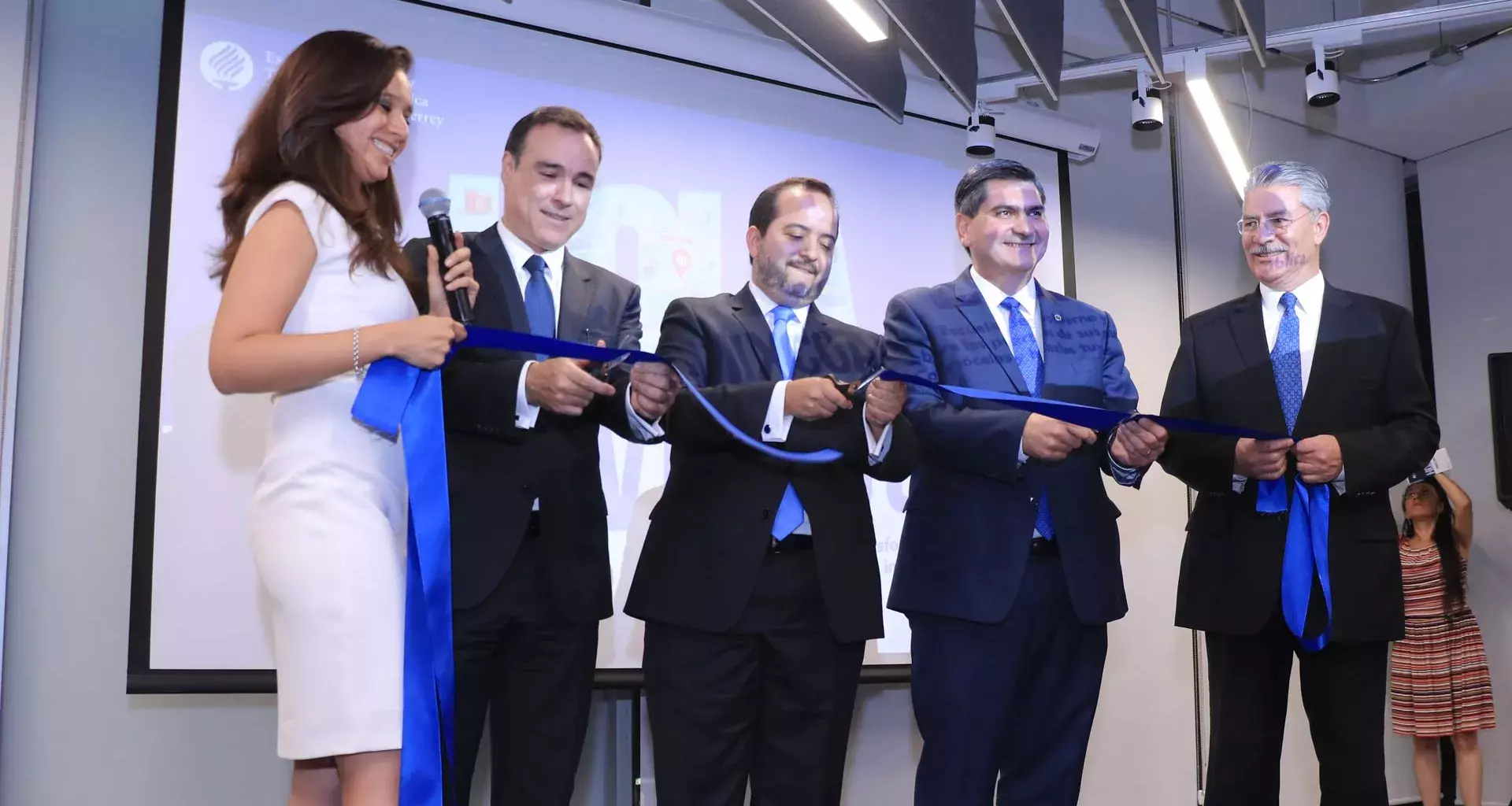 ¡De estreno! Abre Tec Escuela de Gobierno en la CDMX