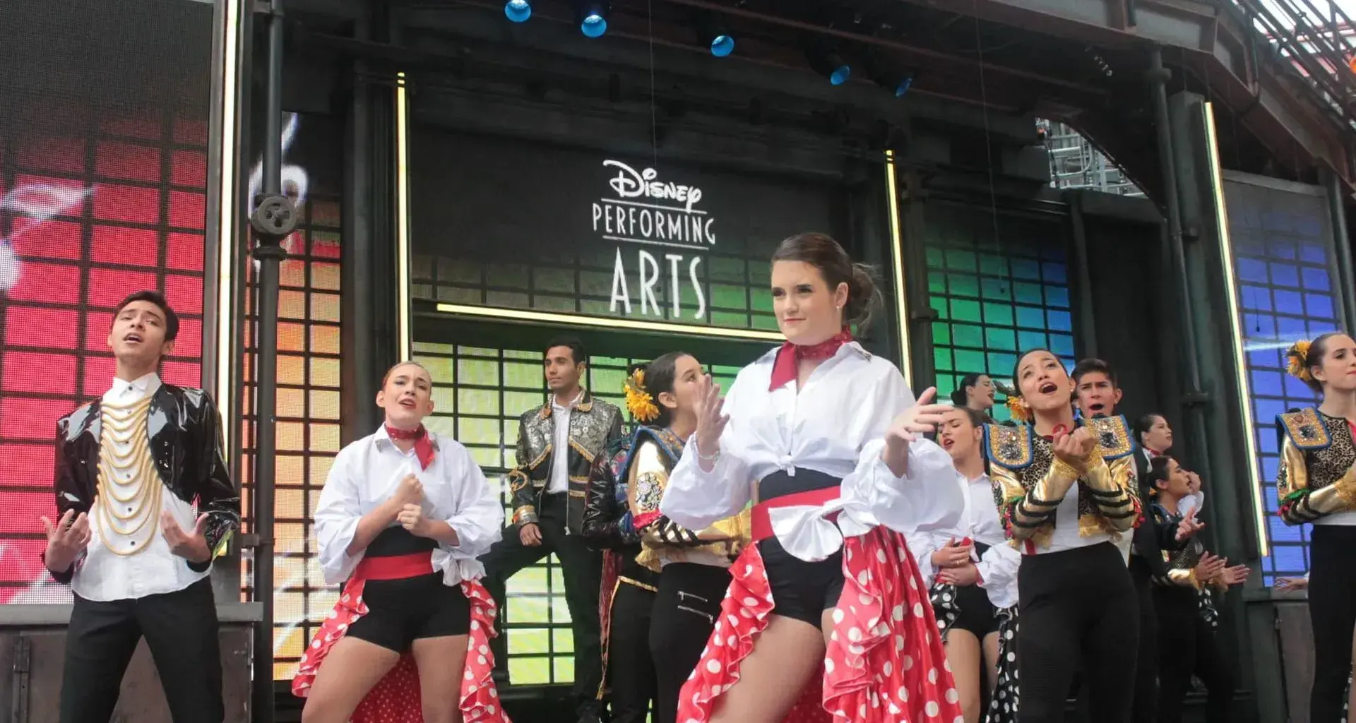 Disney Ensamble Olé