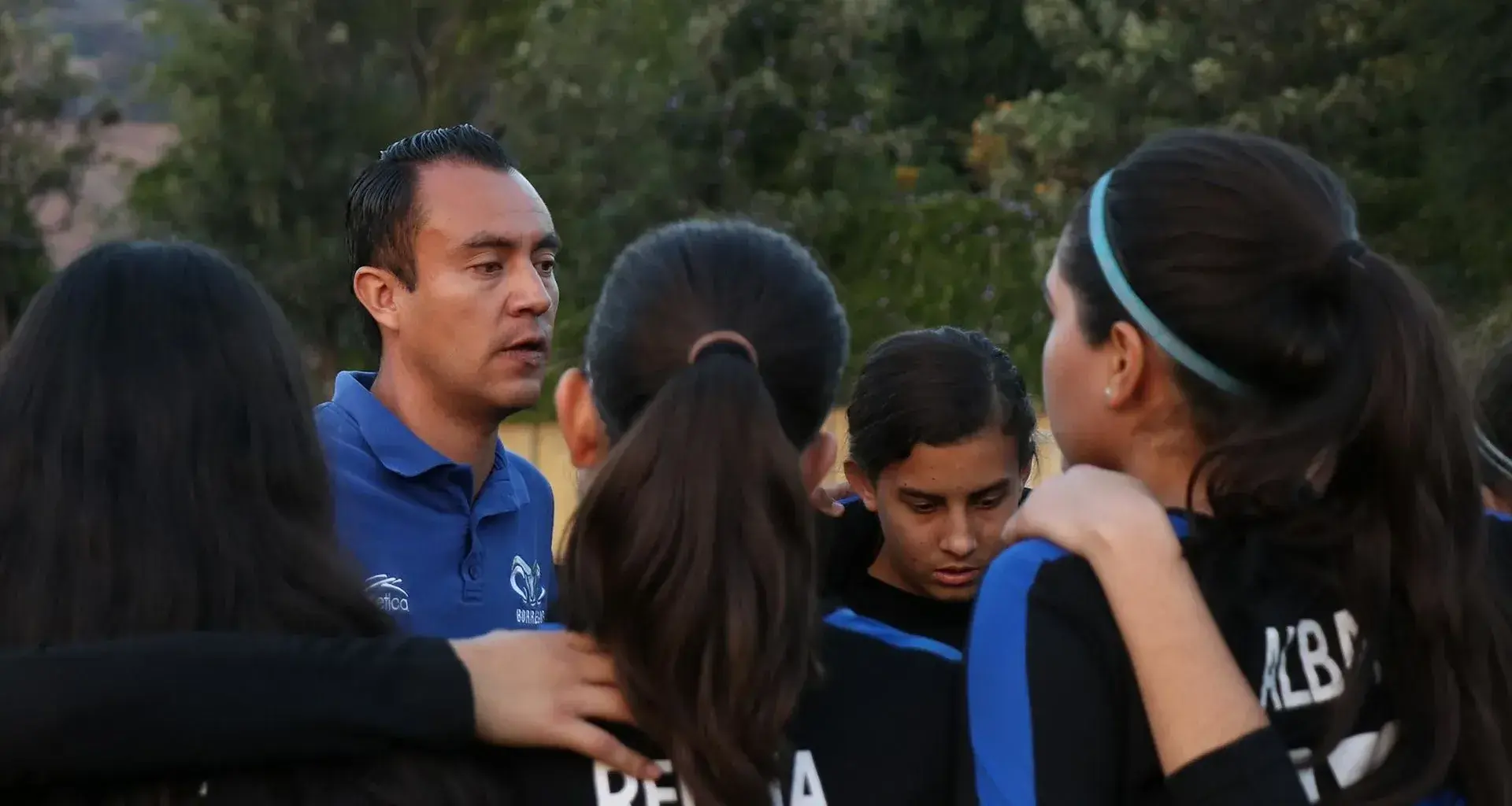 entrenamiento integral mediante futbol Prepatec santa anita con coach Jose Manuel Sanchez