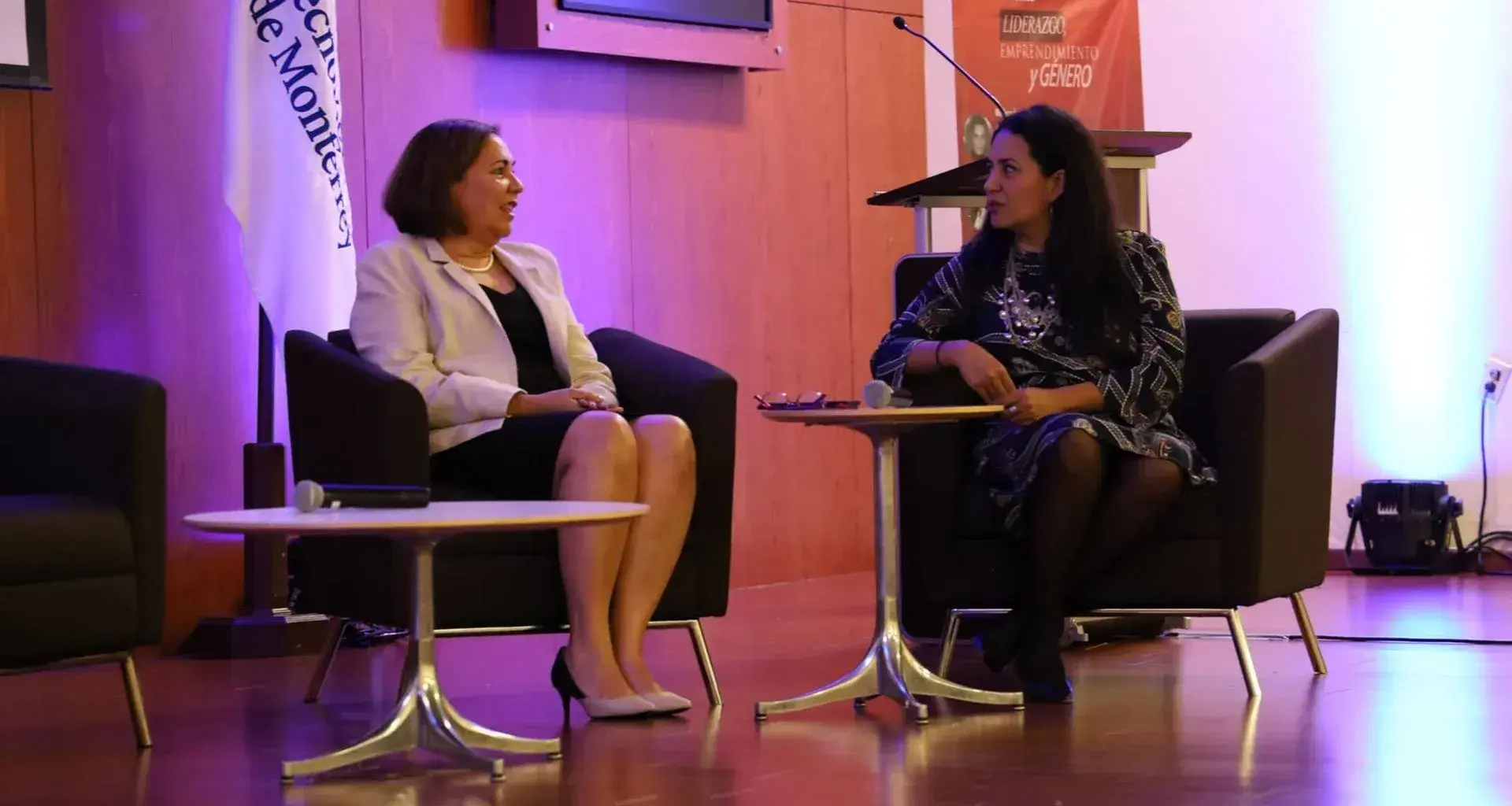 Panel sobre el libro Liderazgo, Emprendimiento y Género por autores del Tec