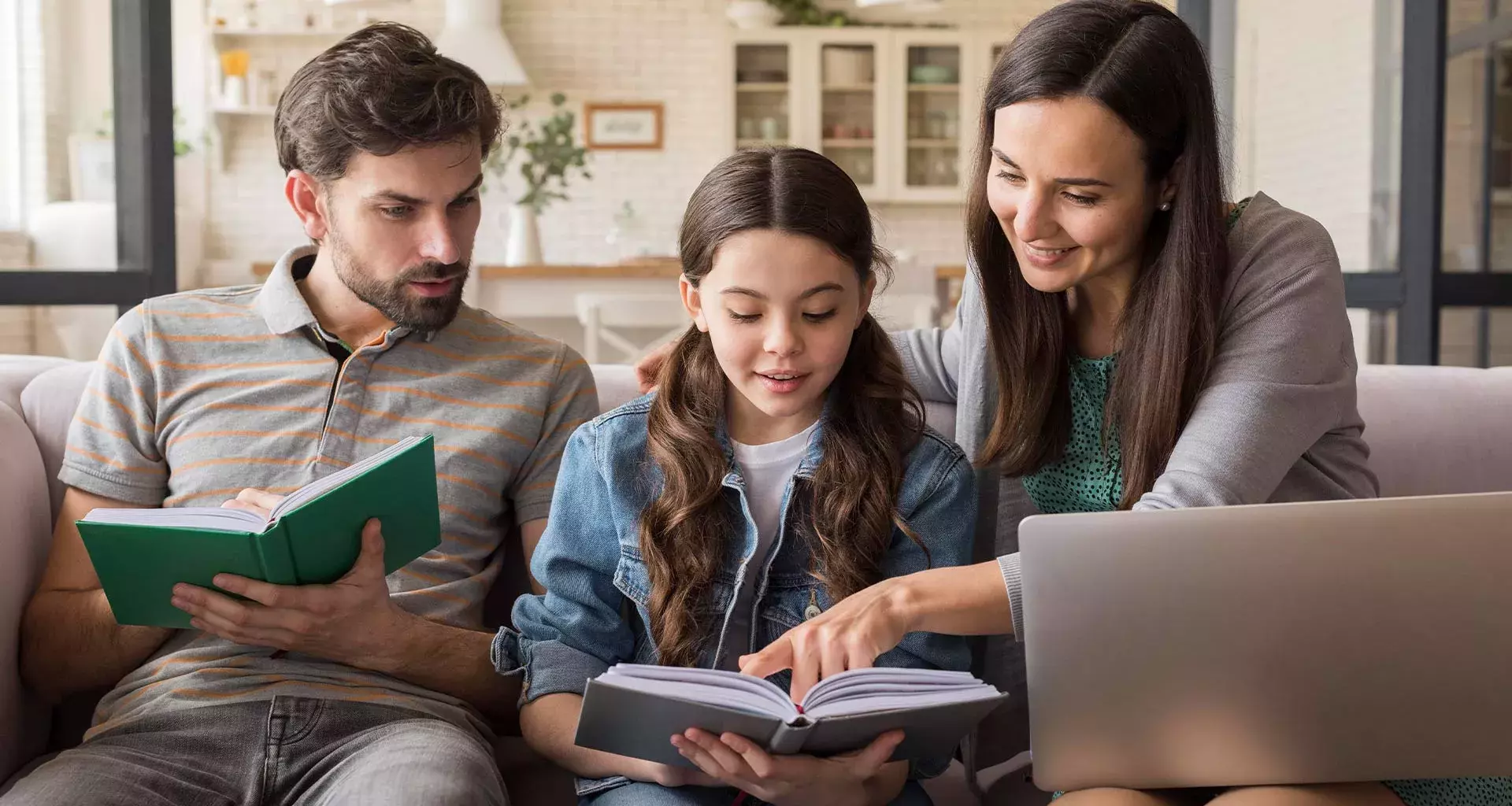 ¡Sé el ejemplo! La familia como raíz del Liderazgo según experta Tec