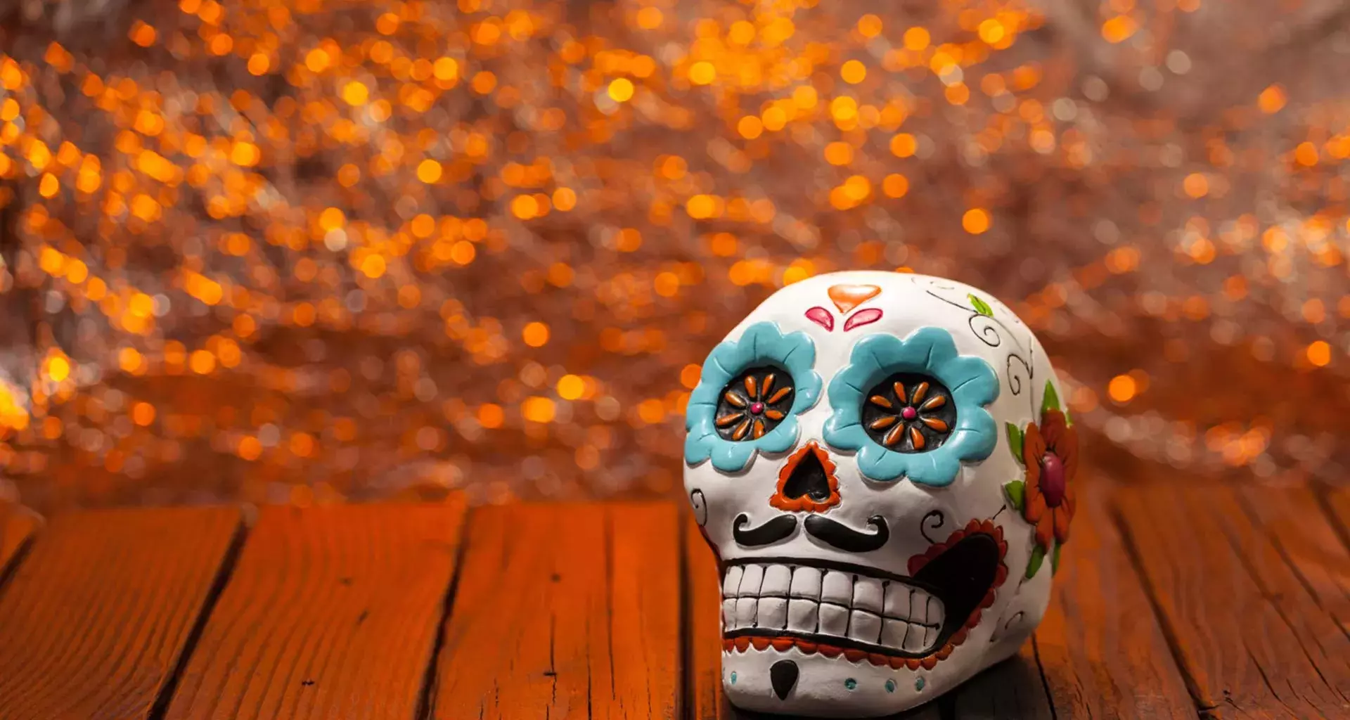 El resurgimiento del día de muertos pudiera ser gracias a la mercadotecnia