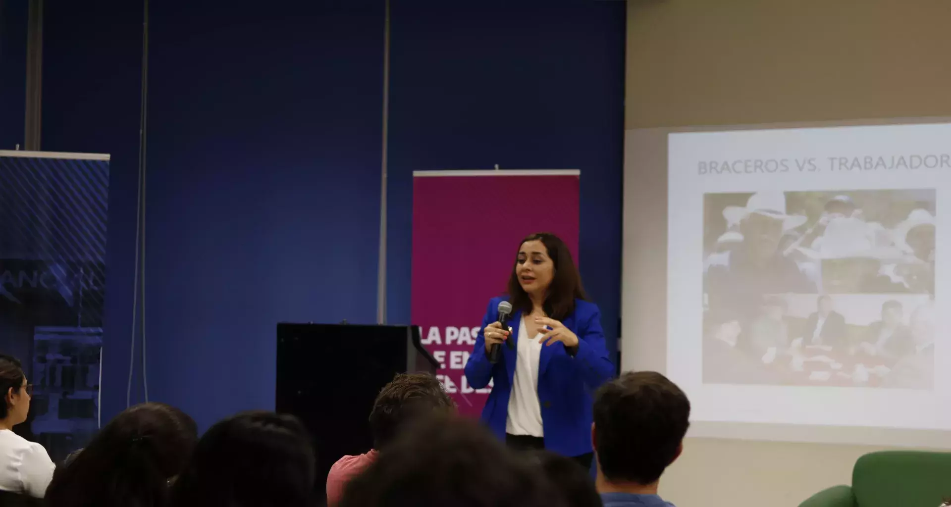 Dra. María Luisa Marsical en su conferencia sobre la migración 