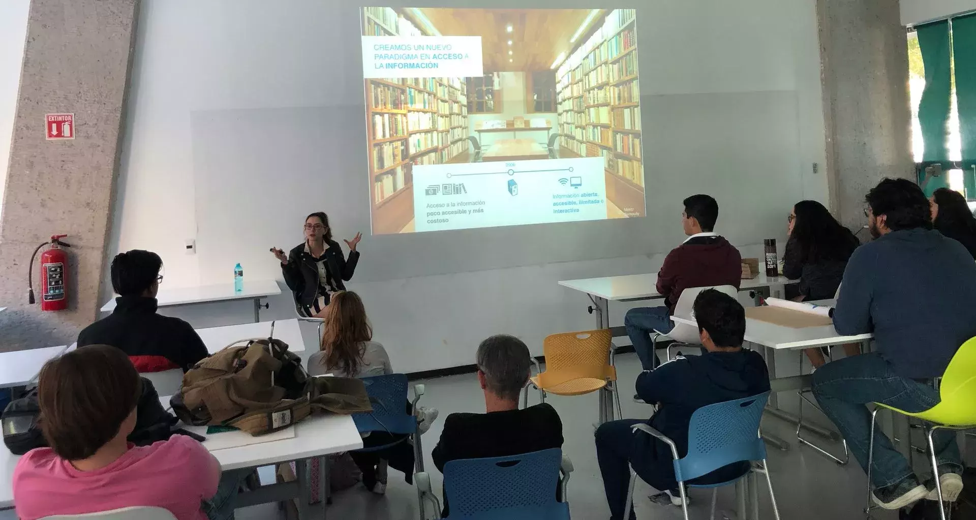 Arq. Vanessa Vielma en su visita a la Escuela de Arquitectura, Arte y Diseño del Tec de Monterrey en San Luis Potosí.