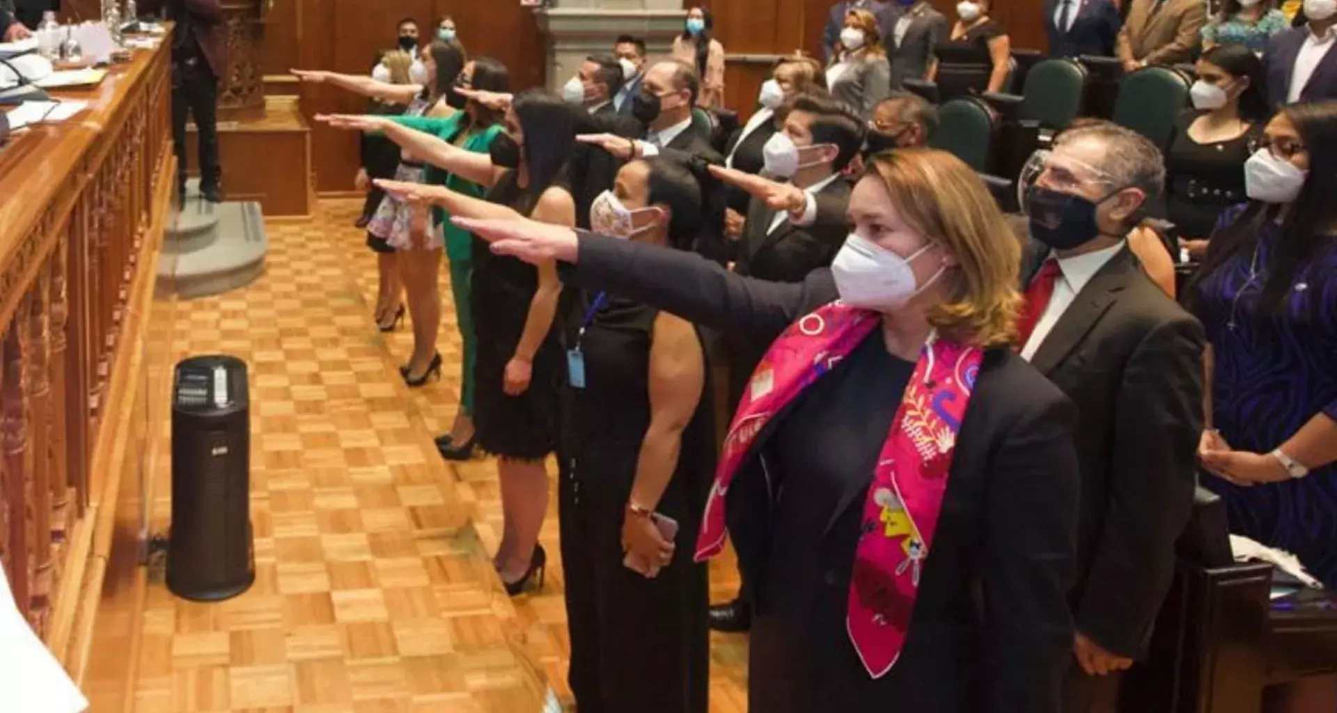 Profesora Tec toma protesta en la comisión anticorrupción