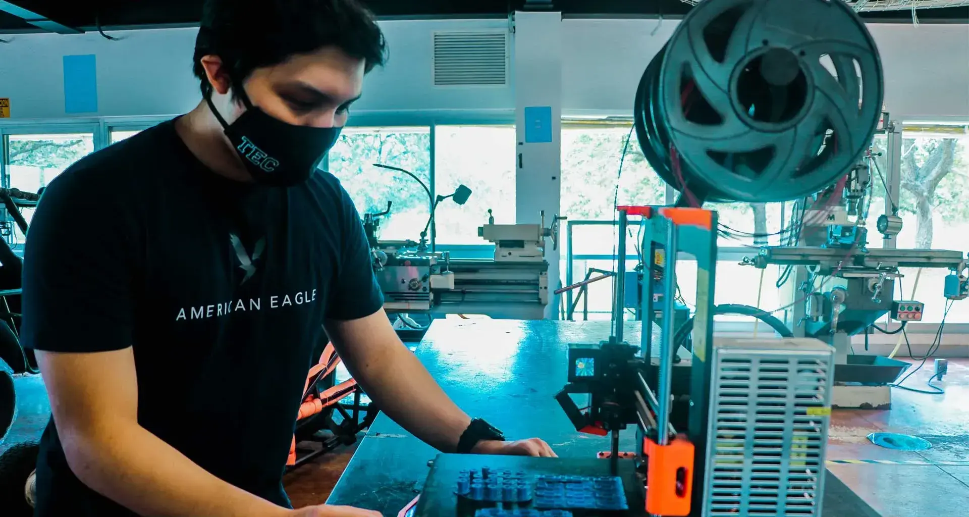 Alumno de Tec Tampico y su emprendimiento con diseño e impresión 3D