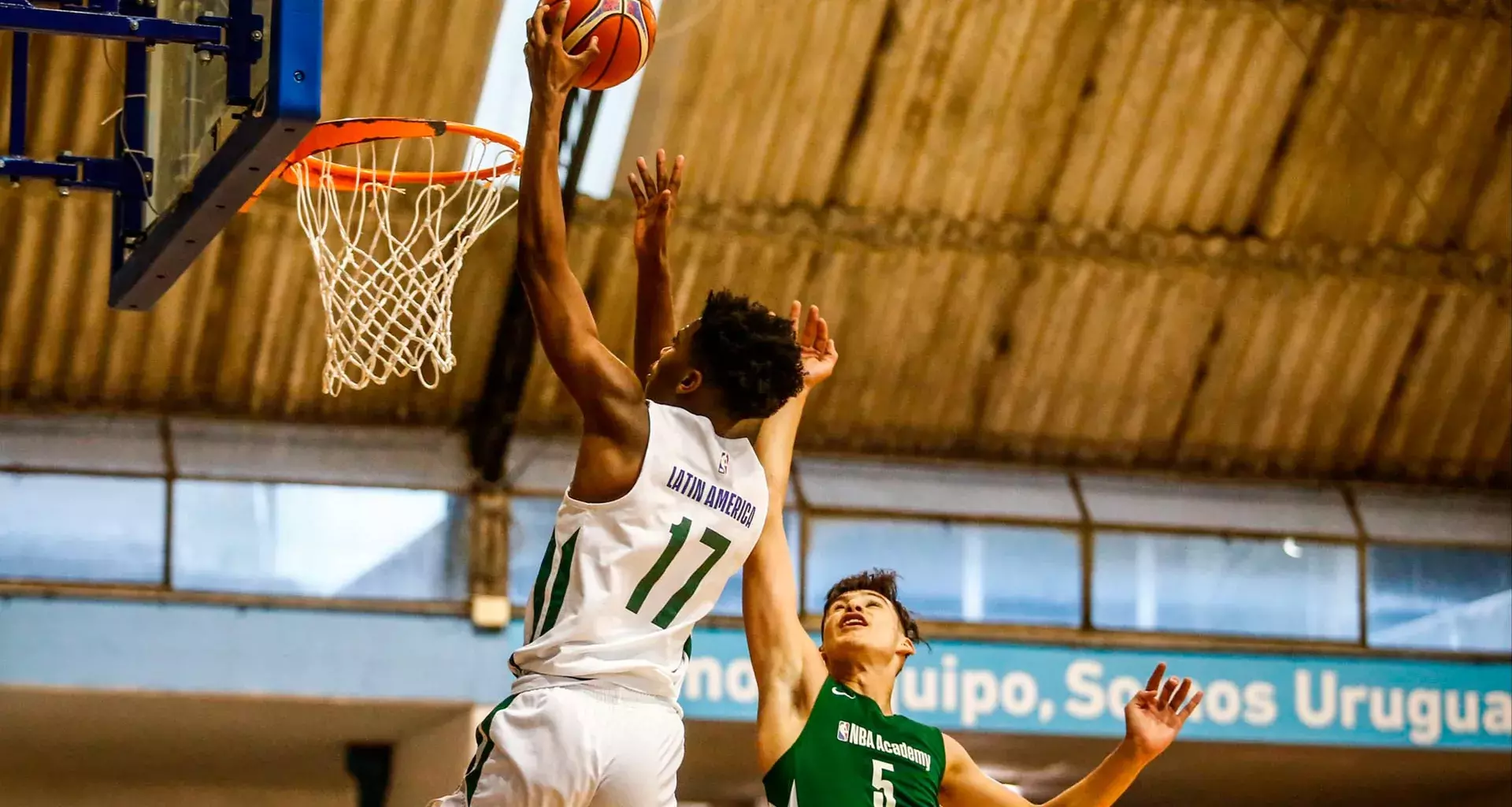 Pedro Rufino jugando para NBA Latin America