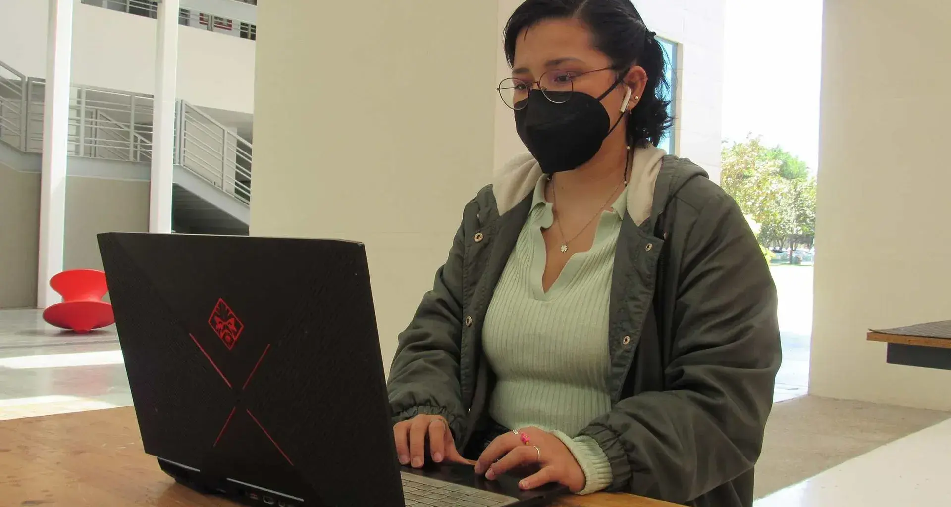 Reciben premio internacional por investigación sobre diseño.