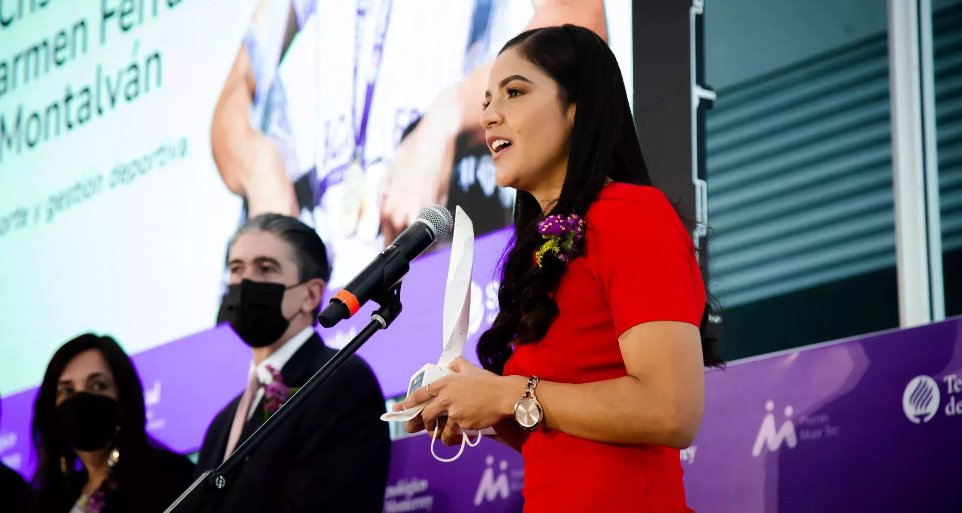 Las ganadoras del Premio Mujer Tec compartieron mensajes de aliento y empoderamiento de las mujeres.