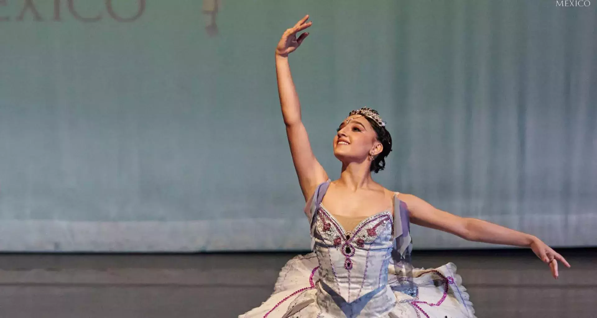 nicole capin concursando en nacional de ballet