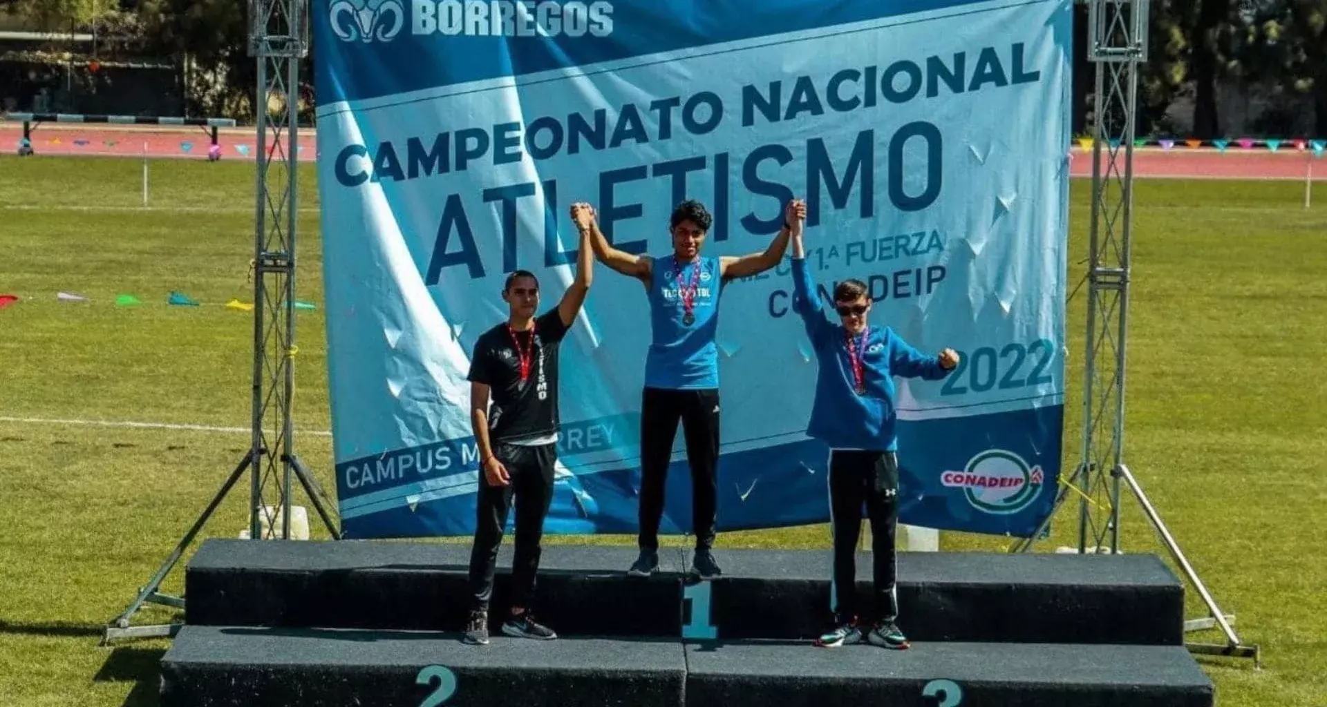 Juan Daniel Juárez va a la Universiada a competir en Atletismo