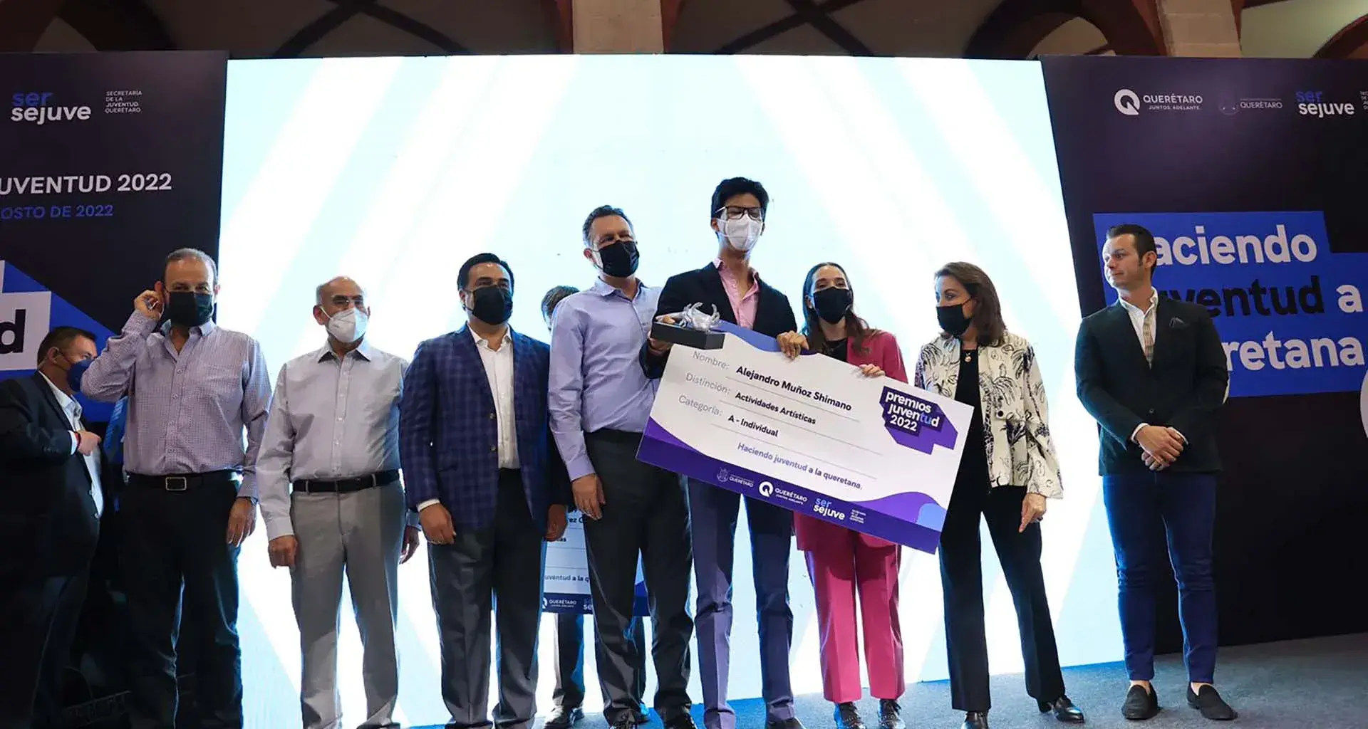 Estudiante del Tec campus Querétaro obtiene primer lugar en Premios Juventud rama Actividades Artísticas 