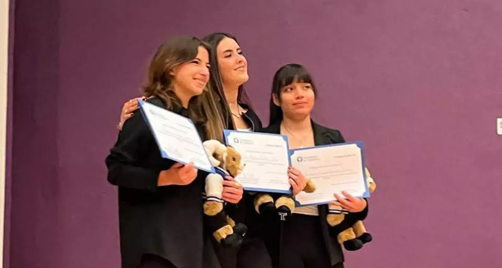 Estudiante de campus Santa Fe triunfa en concurso de discursos PrepaTec