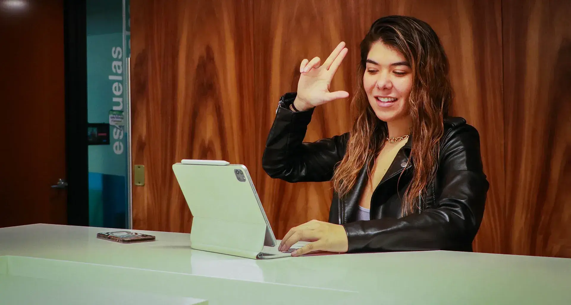 Laura Bustamante, alumna ganadora de Premio Mujer Tec 2023
