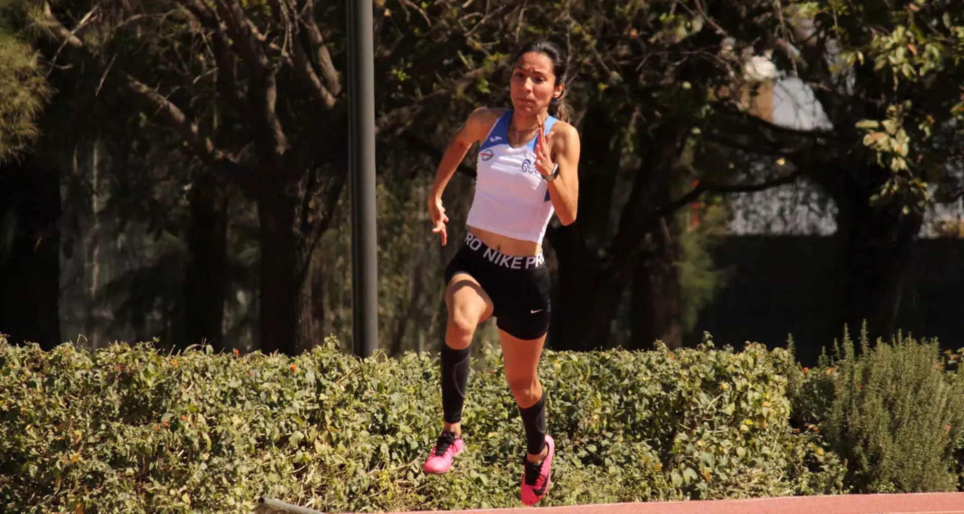 Representación de Borregos Laguna en macro regional de atletismo