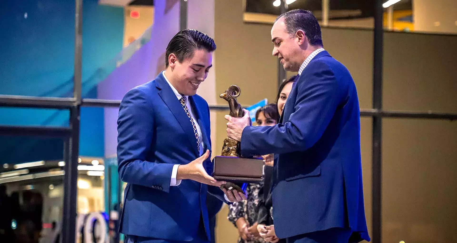 Jorge Emilio González ganó el Borrego de Oro del Tecnológico de Monterrey campus Laguna