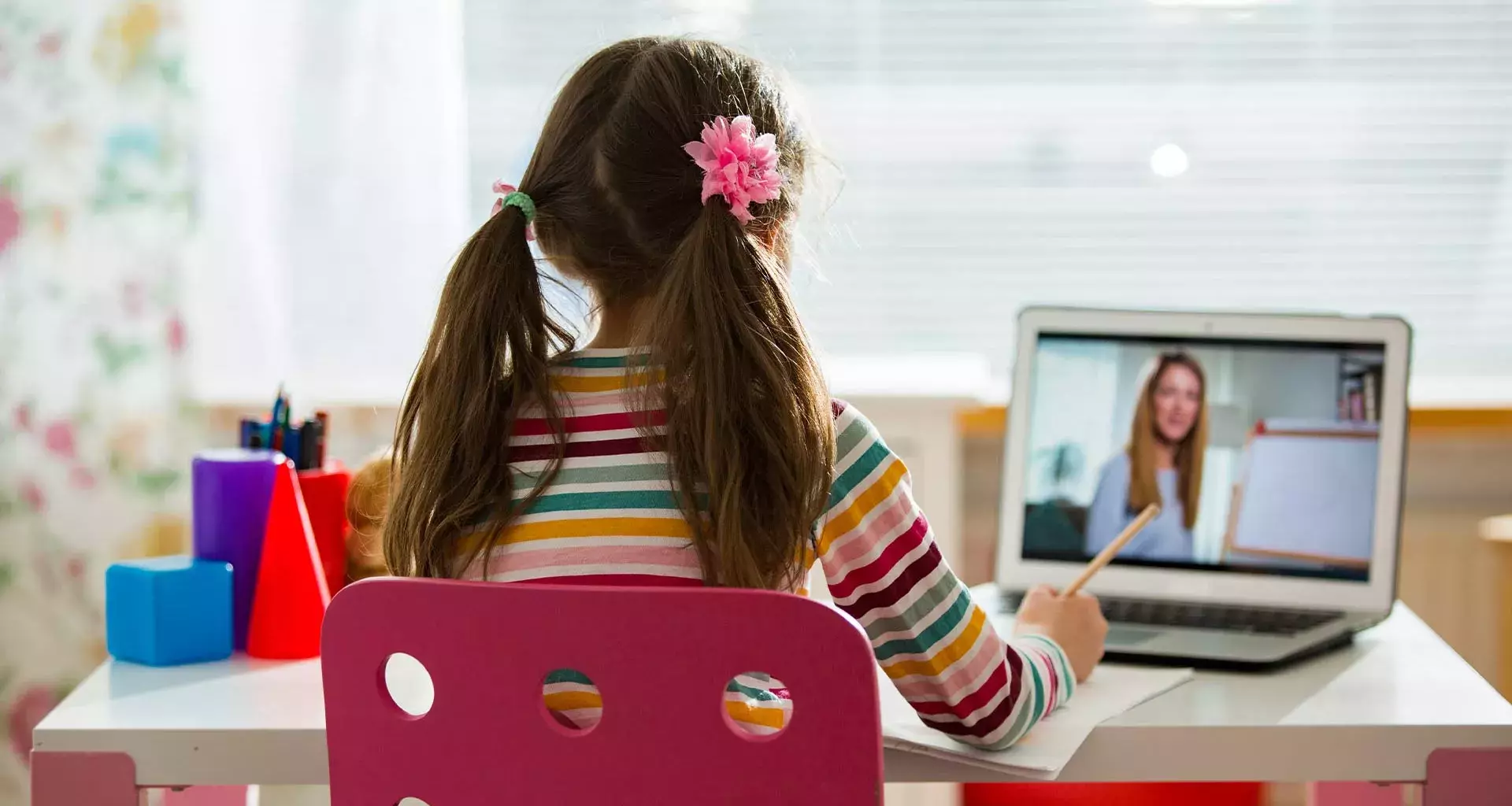 El Tec ofrece asesorías escolares gratis para hijos de sus colaboradores y profesores.