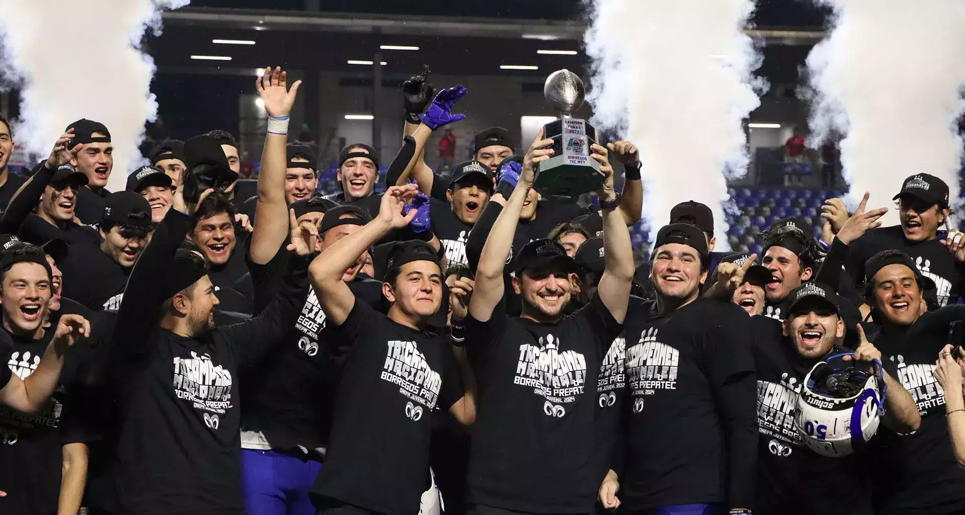 Borregos de PrepaTec Mty ¡tricampeones de ONEFA Juvenil!