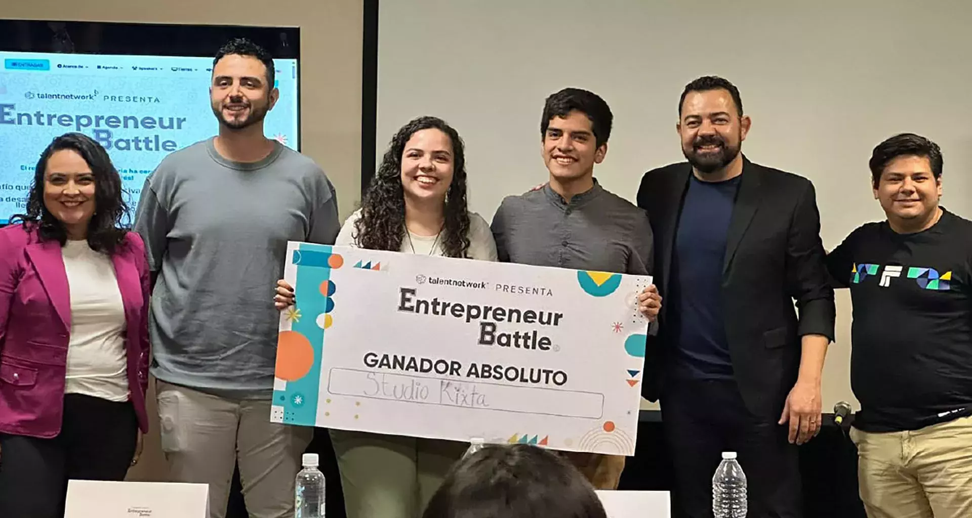 Con estudio de animación Kixta, Sebastián Jaiovi gana primer lugar en concurso de emprendimiento.