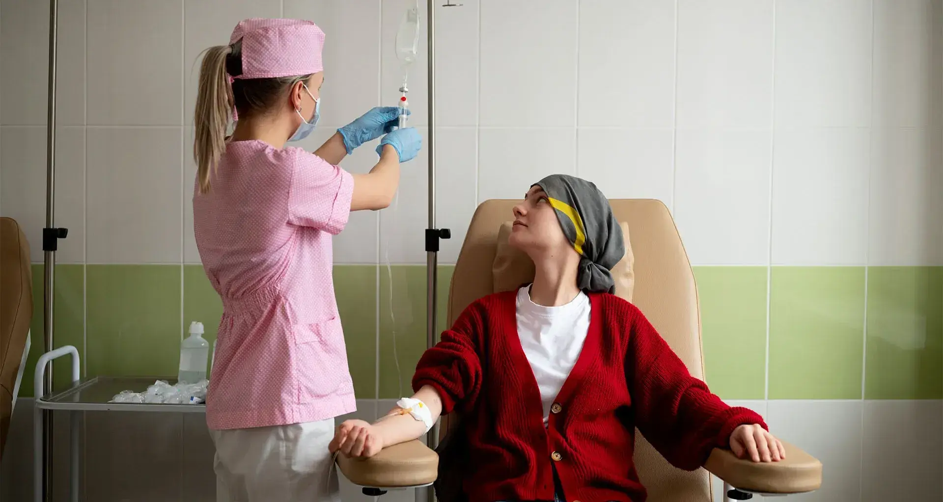 ¡Con glóbulos blancos! Alumna Tec desarrolla terapia contra el cáncer