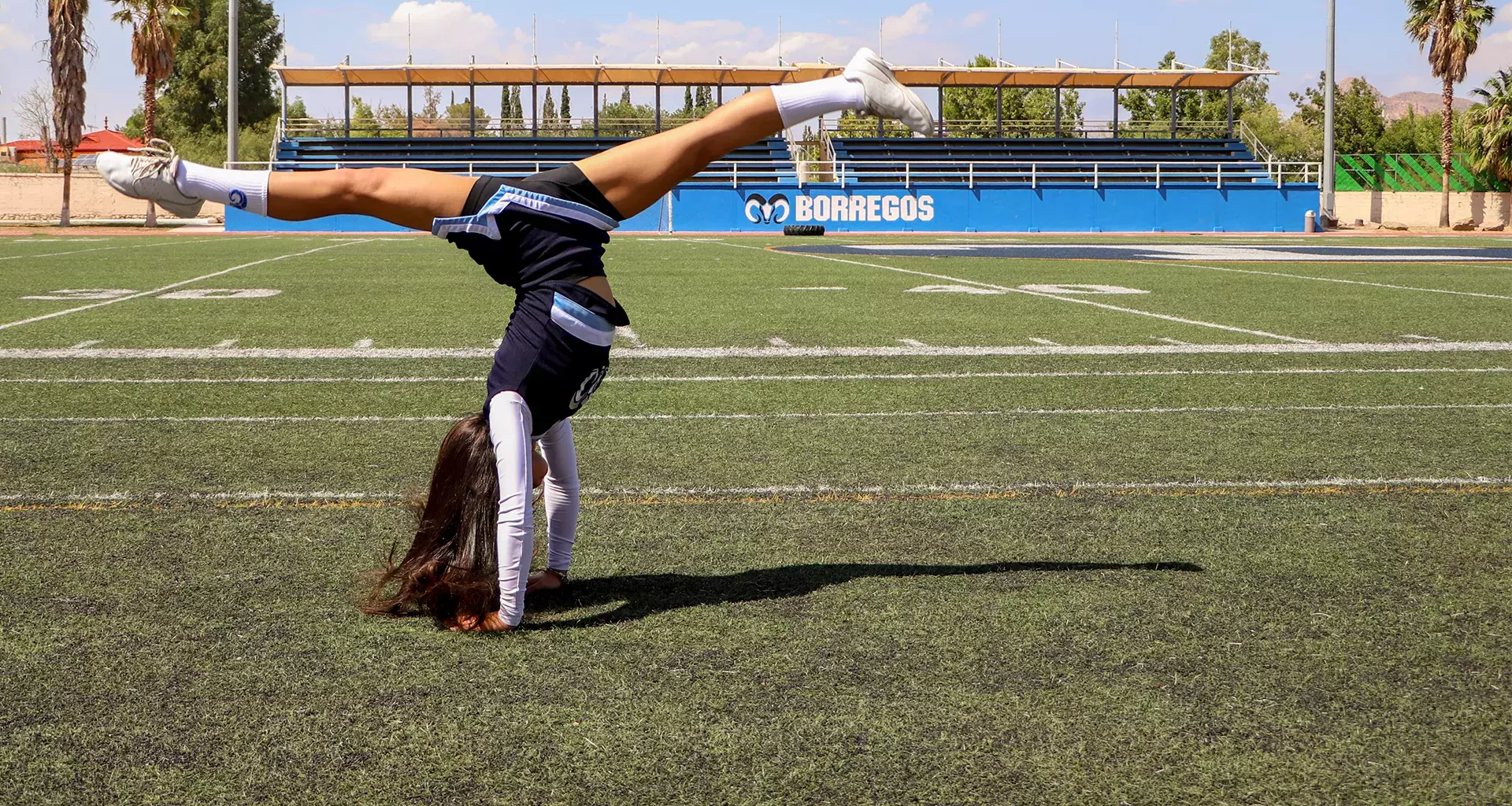 Alumna Tec de 15 años representará a México en campeonato de porristas