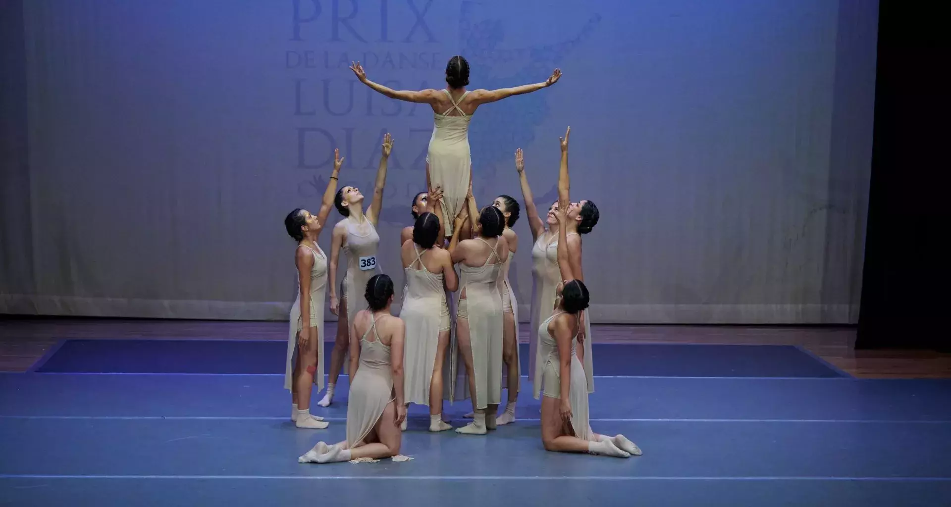 compañía de danza del tec puebla ganan concurso de baile grand prix de la danse luisa diaz