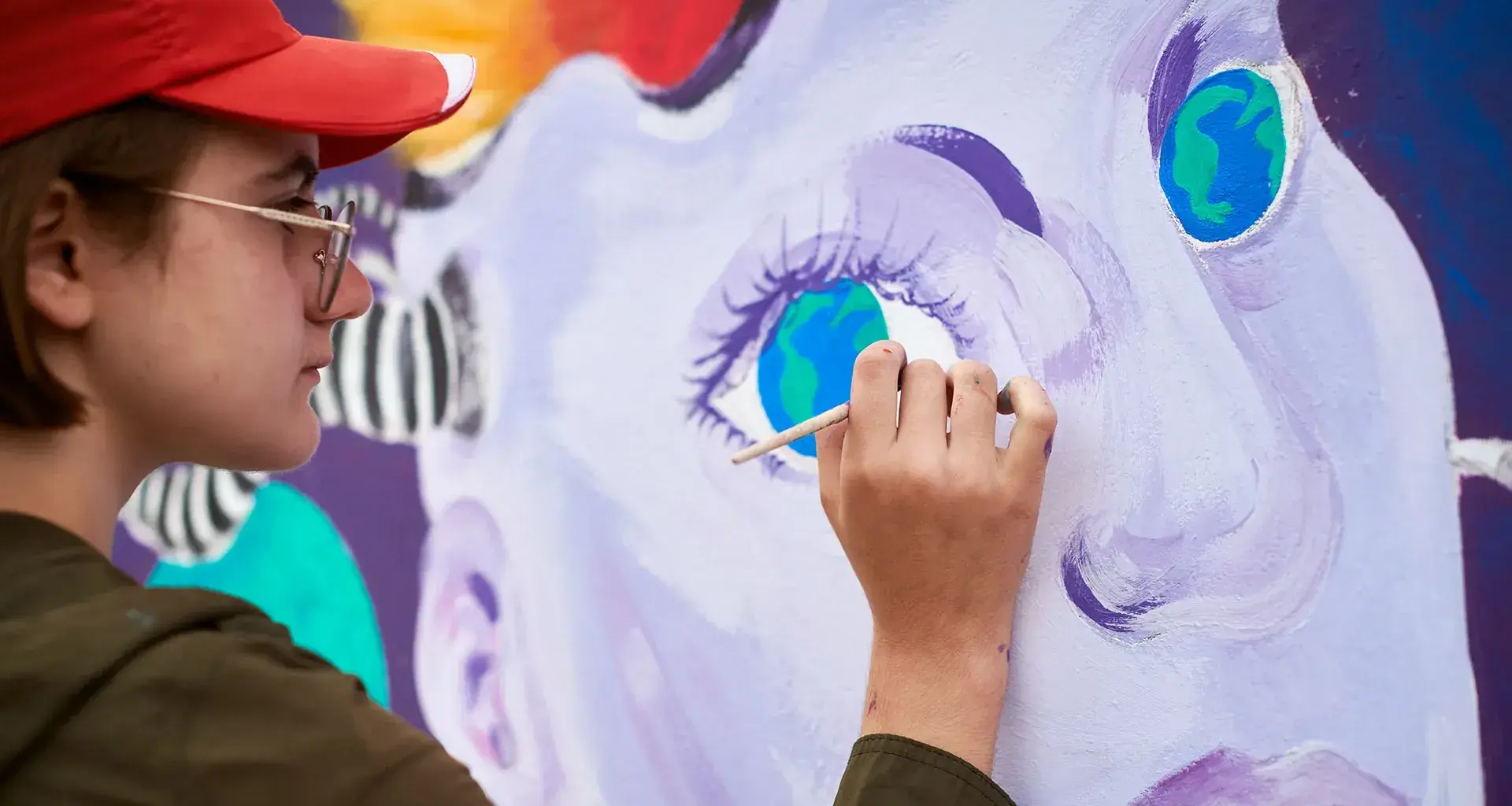 Industrias creativas en fronteras culturales.