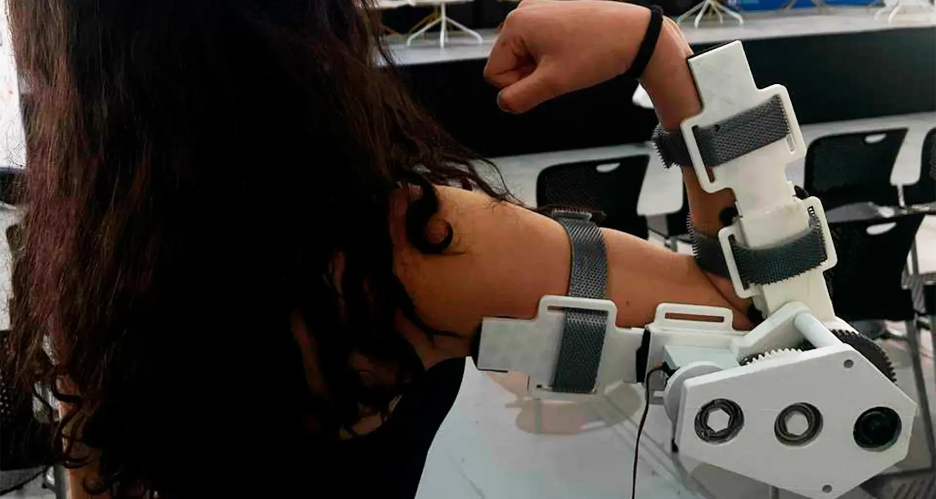 Órtesis inteligente: innovación de Tec Toluca es 1er. lugar en BioHack