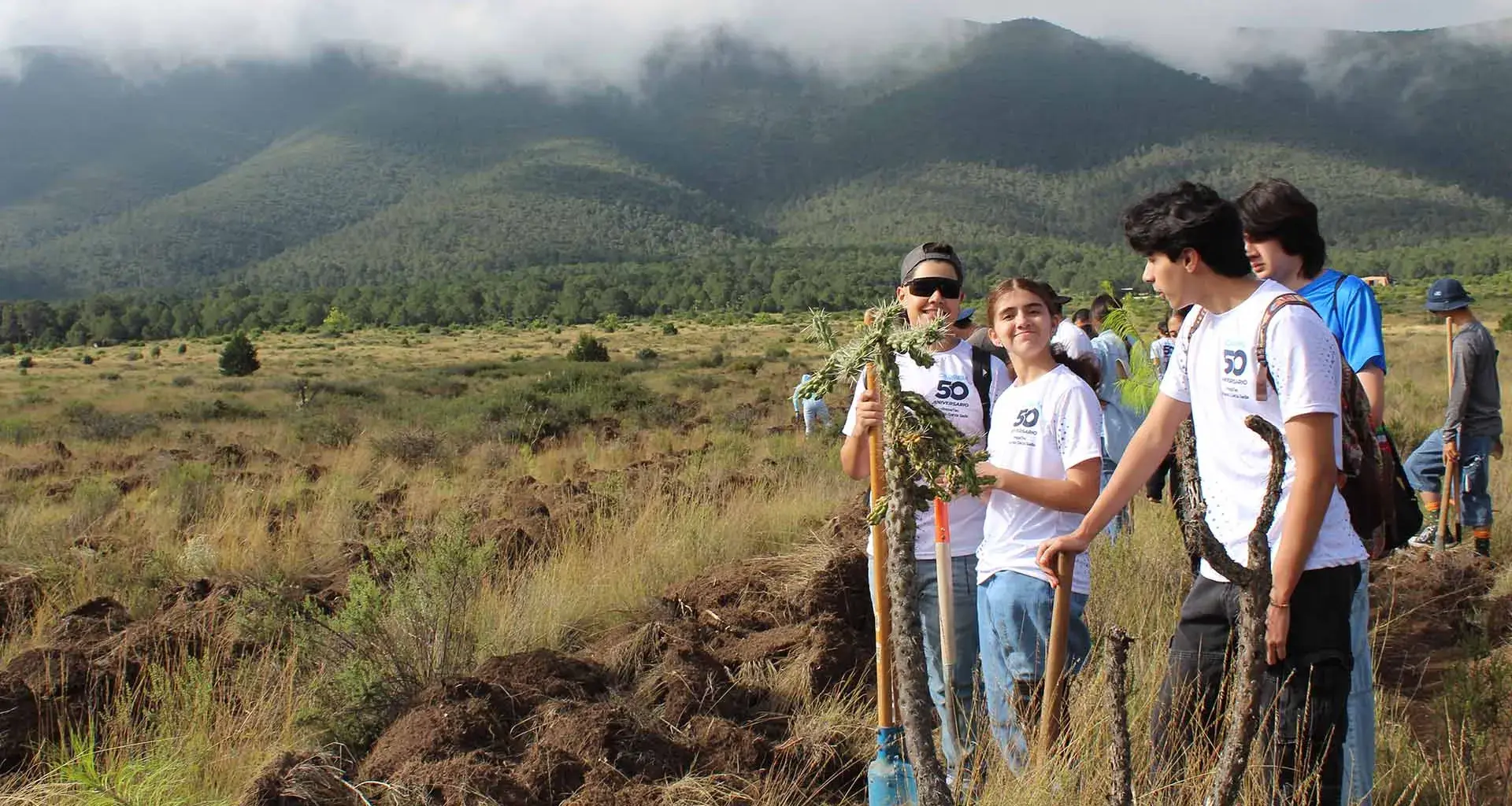 ¡Echando raíces! PrepaTec lidera reforestación en localidad de Nuevo León