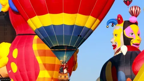 León se viste de colores con el Festival Internacional del Globo